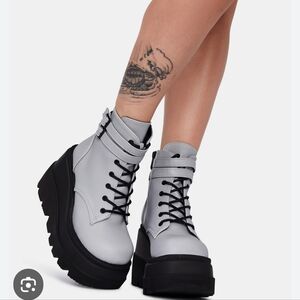 Demonia By Dolls Kill Women's Silver and Black Platform Boots